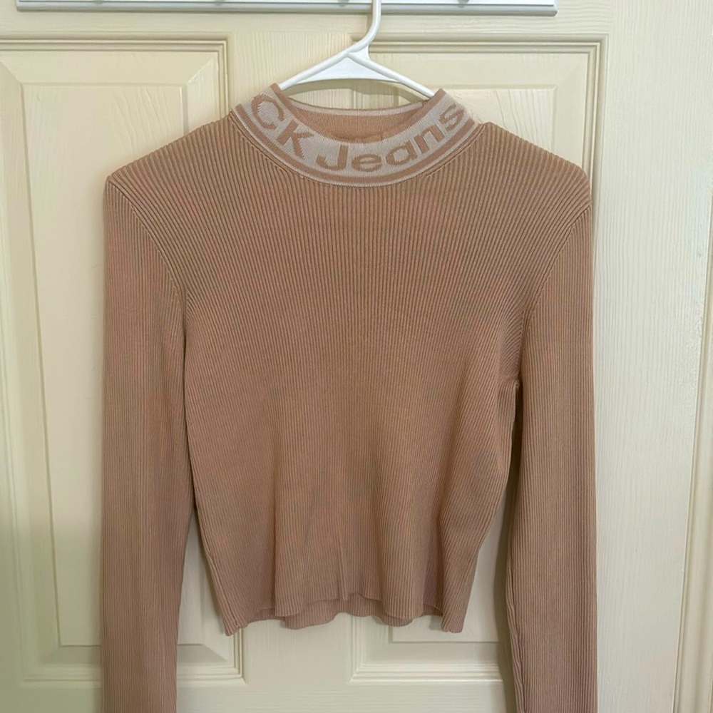 CK Jeans Long Sleeve Crop Top